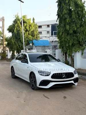 Mercedes-Benz E450 2022 White