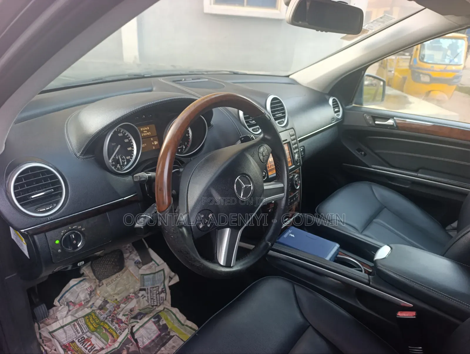 Mercedes-Benz GL-Class 2012