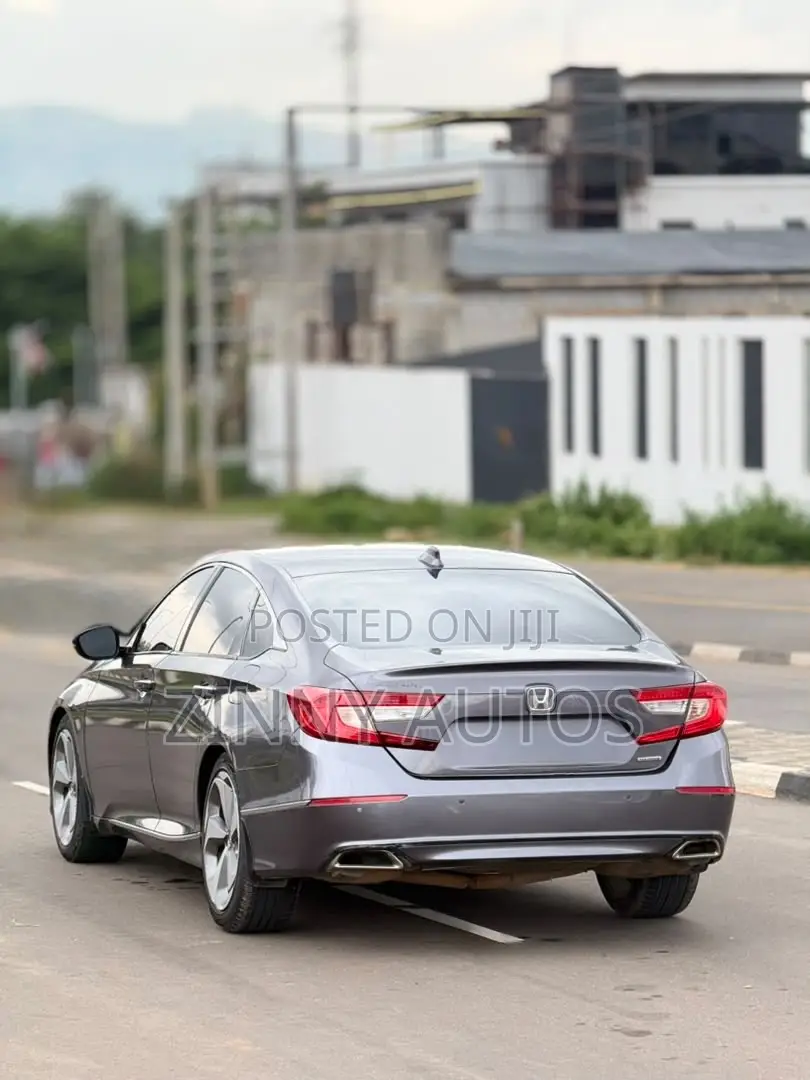 Honda Accord 2018 Gray