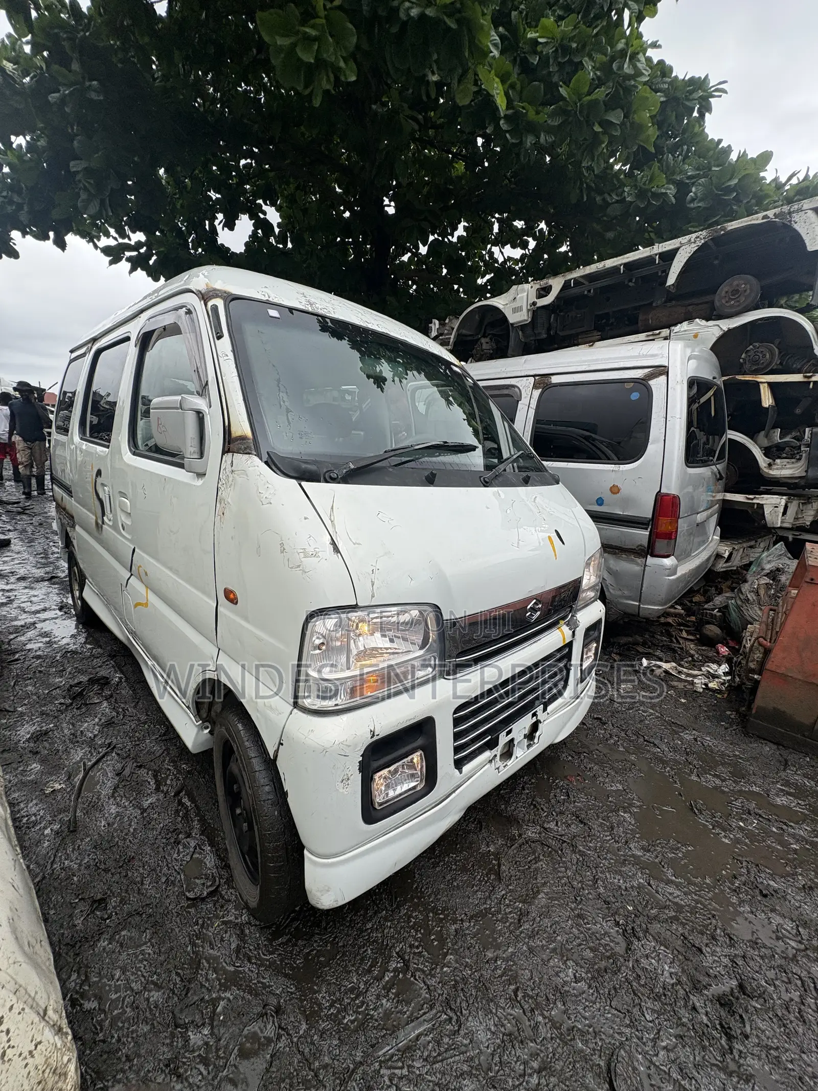 Suzuki Every 2009 White