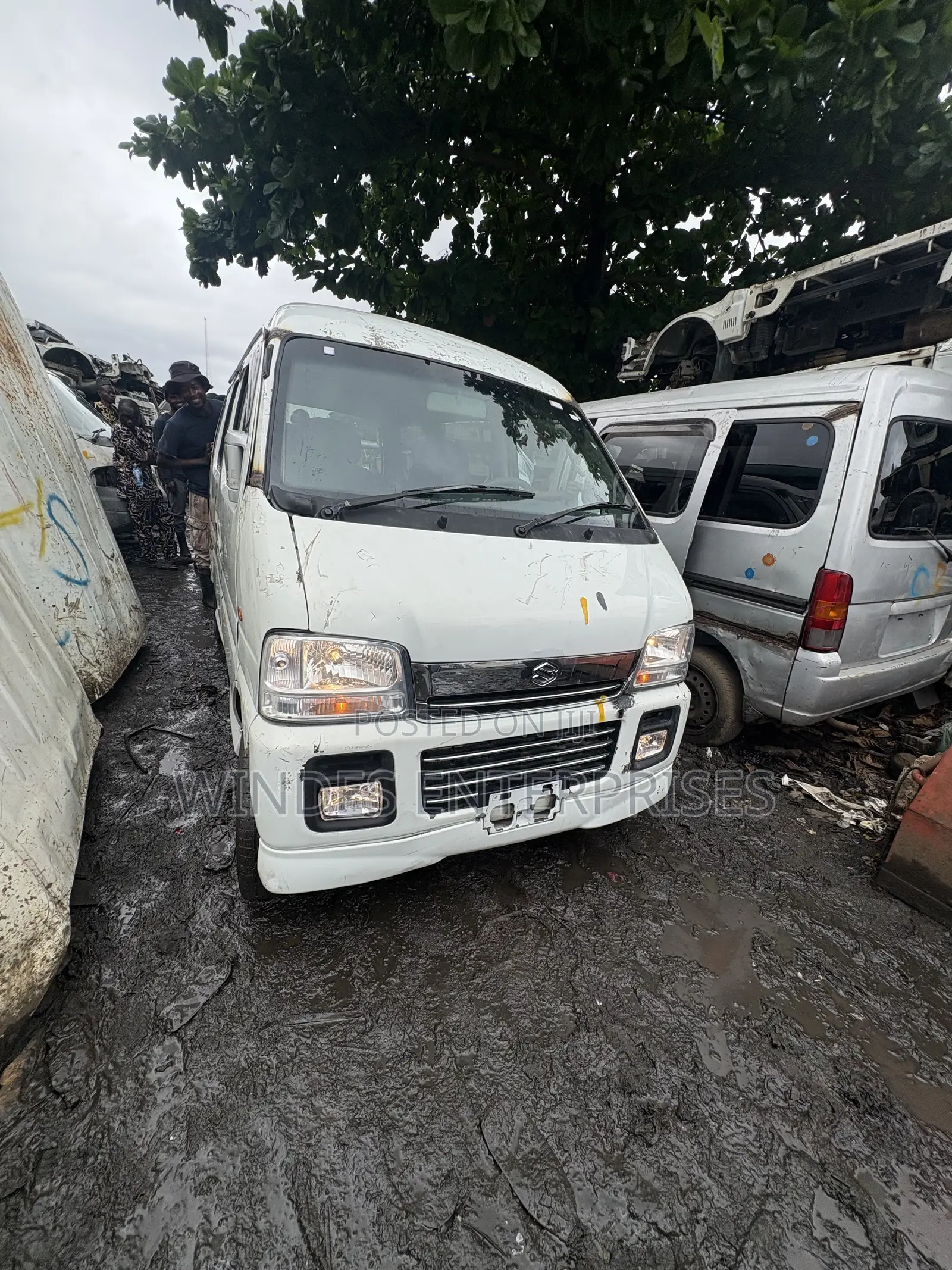 Suzuki Every 2009 White