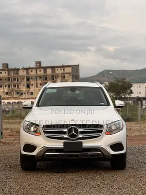 Mercedes-Benz GLC-Class 2017 White