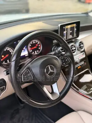 Mercedes-Benz GLC-Class 2017 White