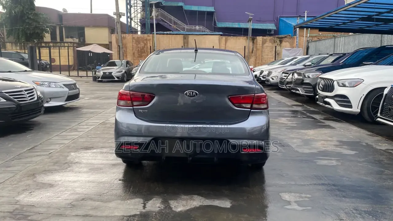 Kia Rio 2020 Blue