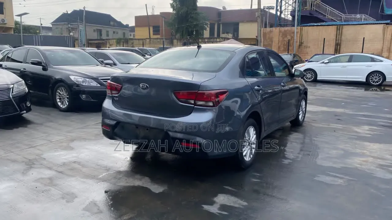 Kia Rio 2020 Blue