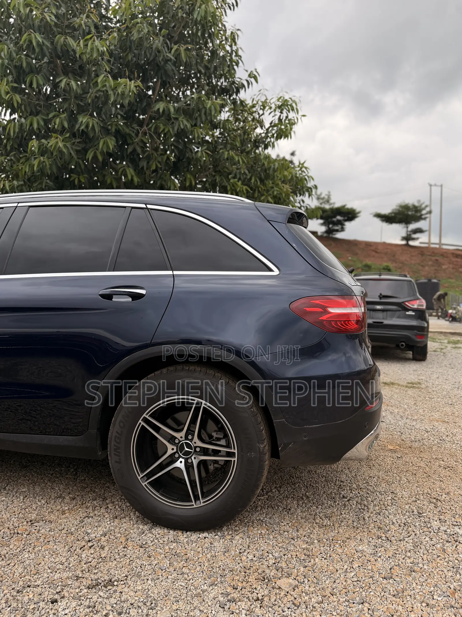 Mercedes-Benz GLC-Class 2016 Blue