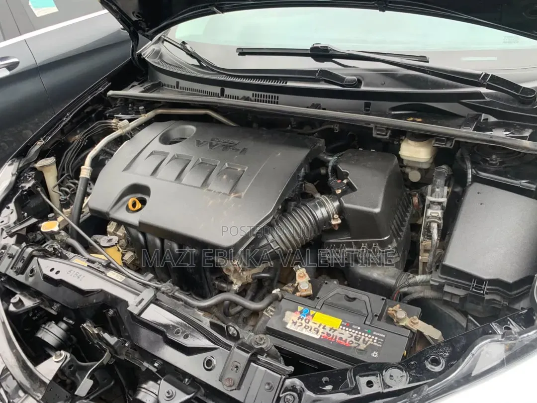Toyota Corolla 2015 Black