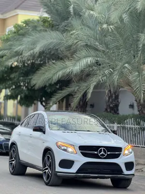 Mercedes-Benz GLE-Class AMG GLE 43 4MATIC 2017 White