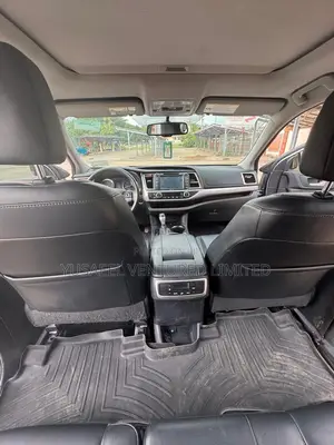 Toyota Highlander 2015
