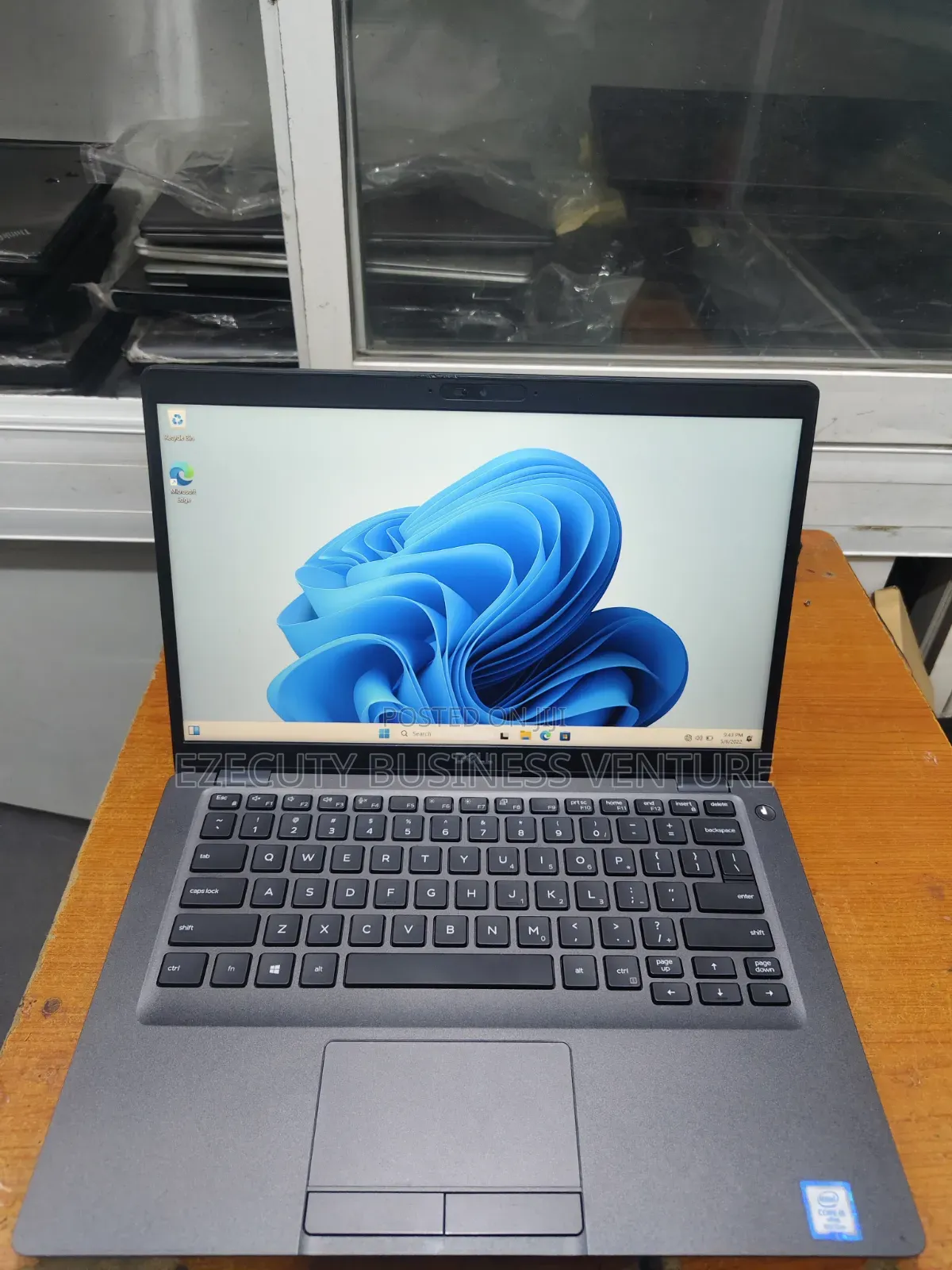 Laptop Dell Latitude 5400 8GB Intel Core i5 SSD 256GB