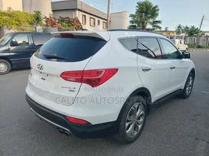 Hyundai Santa Fe 2015 White