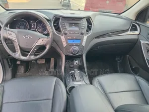 Hyundai Santa Fe 2015 White