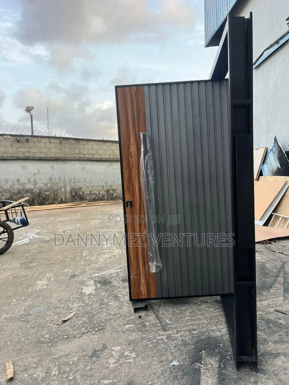 Pivot Door(Df)