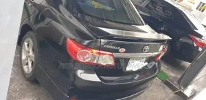 Toyota Corolla 2012 Gray