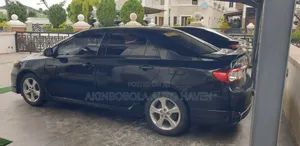 Toyota Corolla 2012 Gray