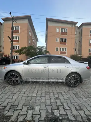 Toyota Corolla 2009 Silver