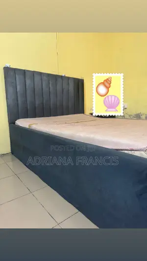4.5 by 6 Bed Frame and Dressing Table With Mirror