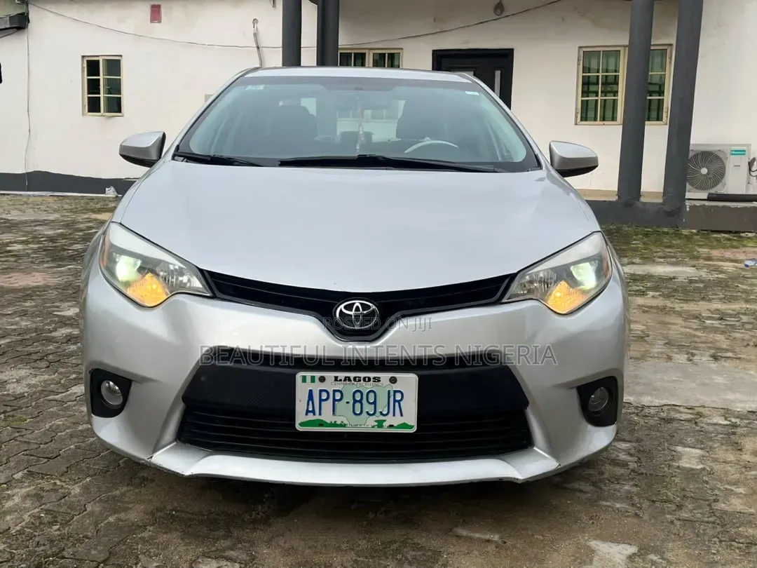 Toyota Corolla 2014 Silver