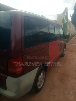 Mercedes-Benz Vito 2006 Red