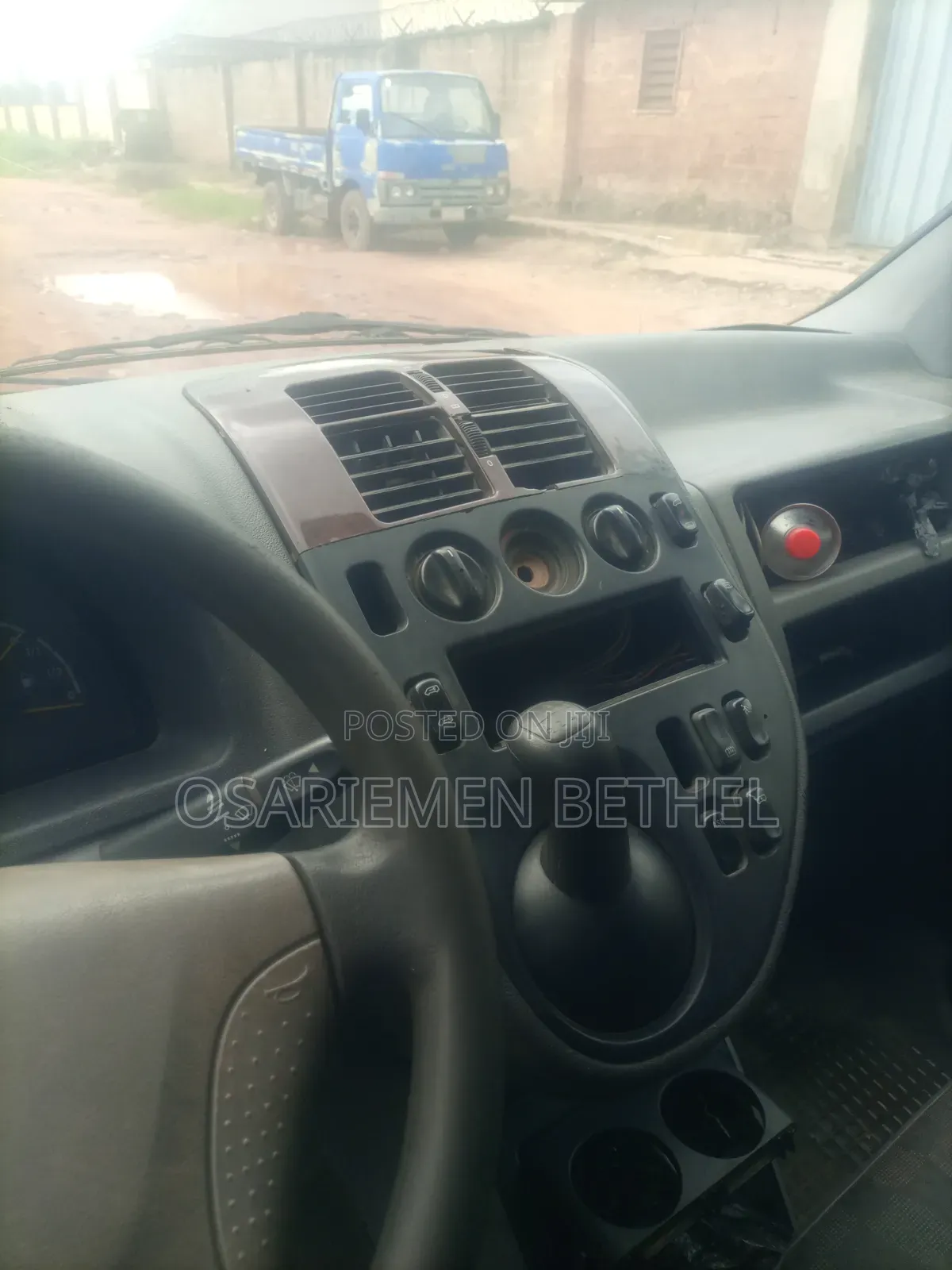 Mercedes-Benz Vito 2006 Red