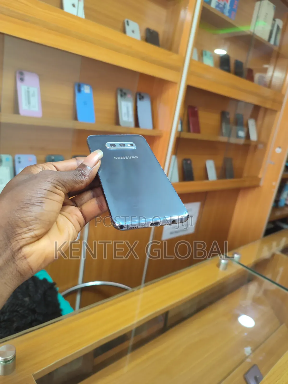Samsung Galaxy S10e 128 GB Blue