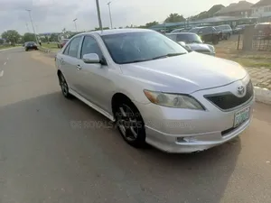 Toyota Camry 2009 Silver