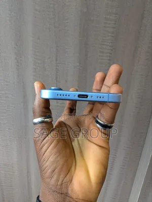 New Apple iPhone 17 256 GB Blue