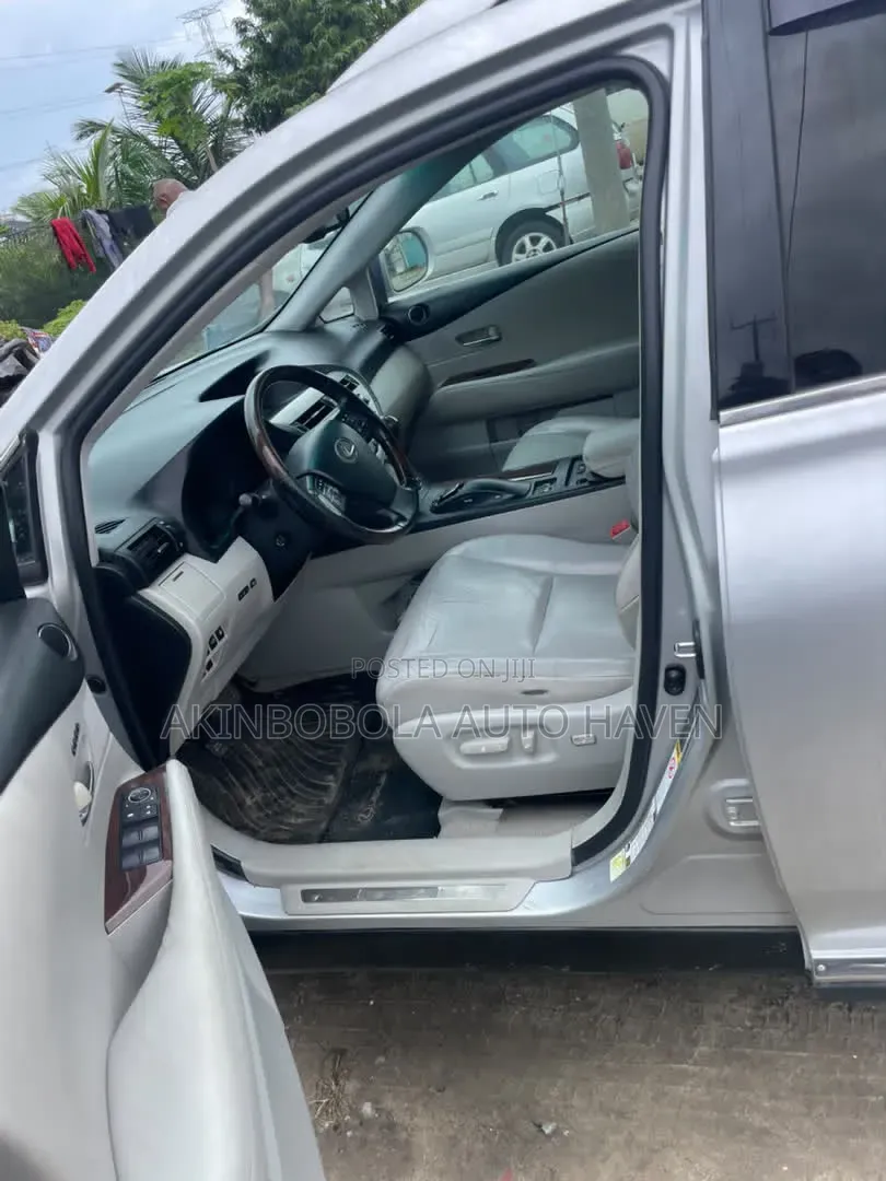 Lexus RX 2012 Silver