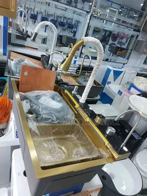 Executive White Kitchen Sink