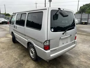 New Nissan Vanette 2018 White