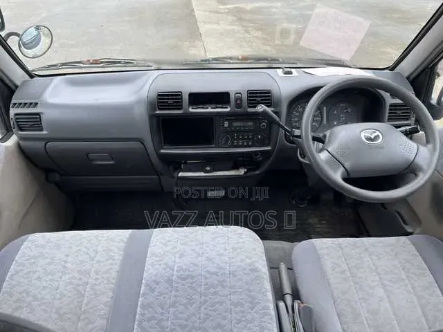 New Nissan Vanette 2018 White