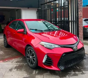 Toyota Corolla 2014 Red