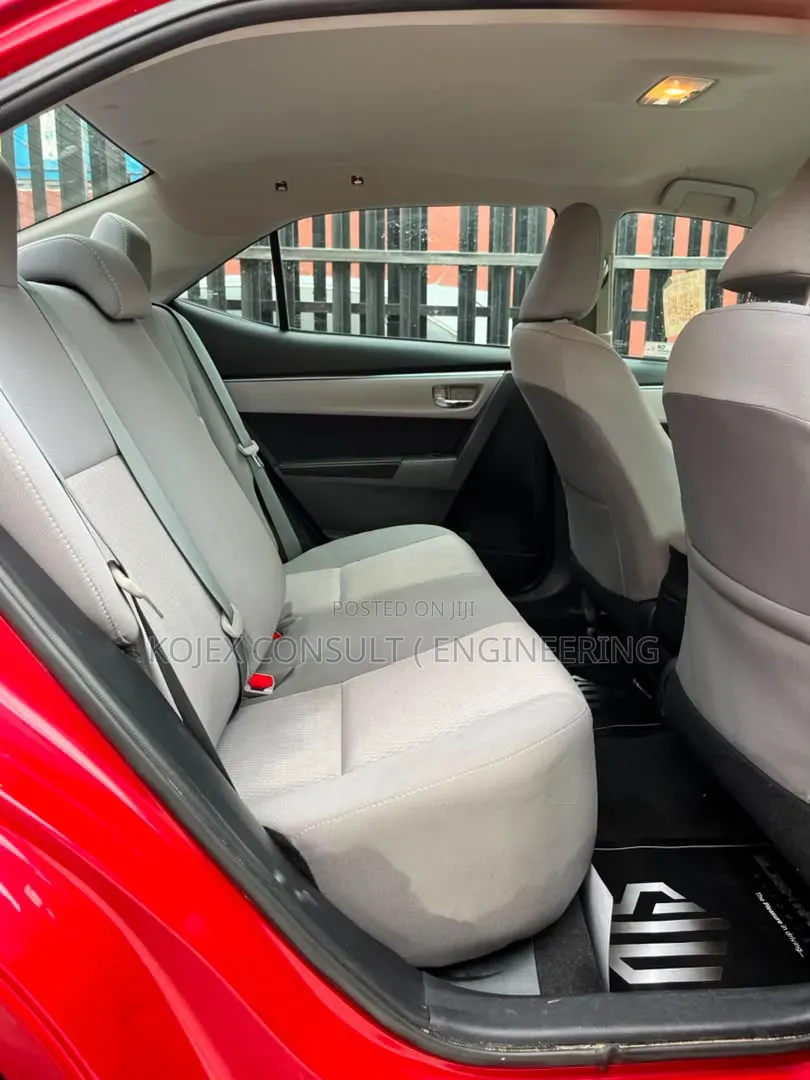 Toyota Corolla 2014 Red