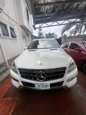 Mercedes-Benz M Class ML350 4MATIC 4dr SUV AWD (3.5L 6cyl 7A) 2015