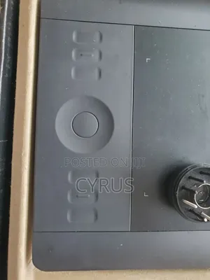 Wacom Intuos 5 Touch Graphic Tablet