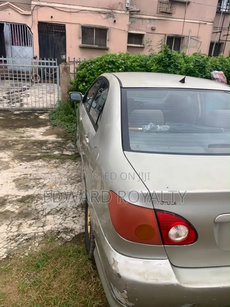 Toyota Corolla S 2006 Silver