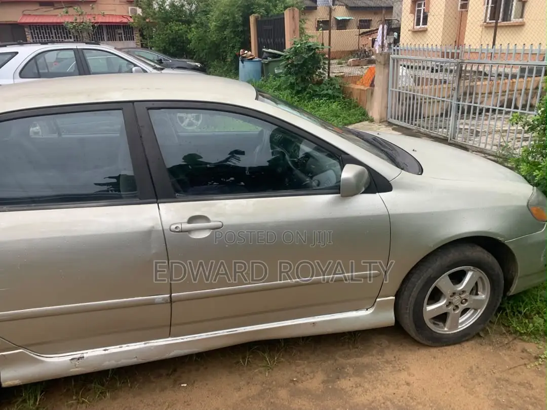 Toyota Corolla S 2006 Silver