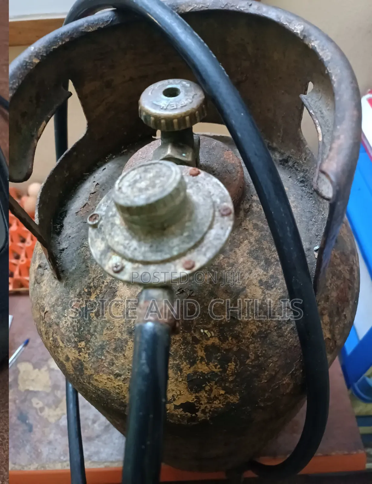 Gas Cylinder 12.5kg + Regulator