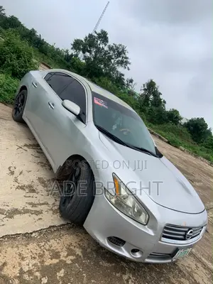 Nissan Maxima 3.5 S 2012 Silver