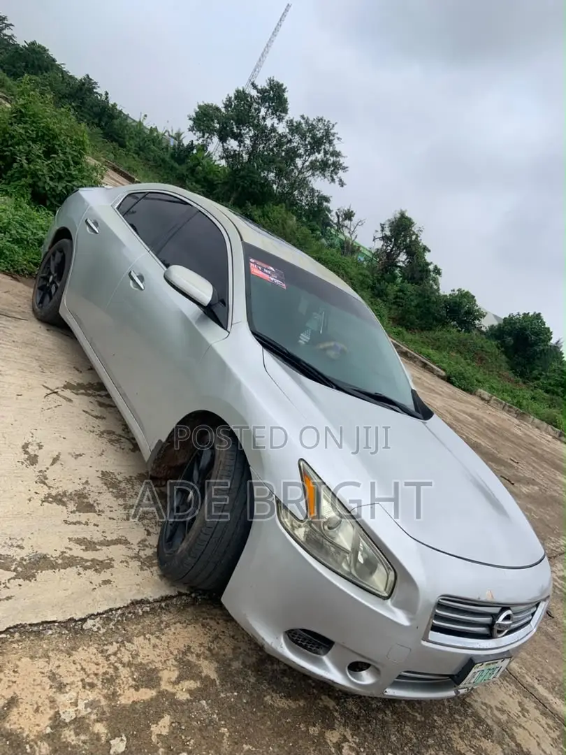 Nissan Maxima 3.5 S 2012 Silver