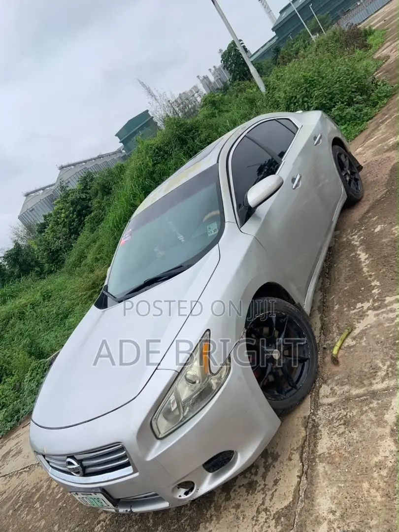Nissan Maxima 3.5 S 2012 Silver