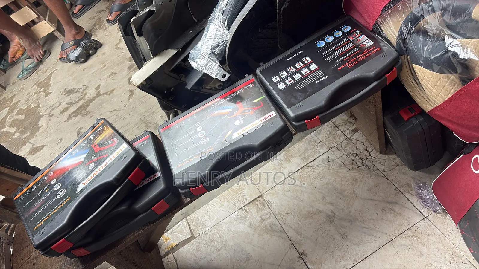 Multi-Function Jump Starter Automobile Emergency Power Supply