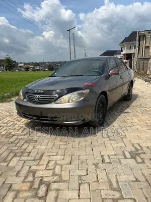 Toyota Camry 2005