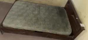 Foam Bed In Good Condition