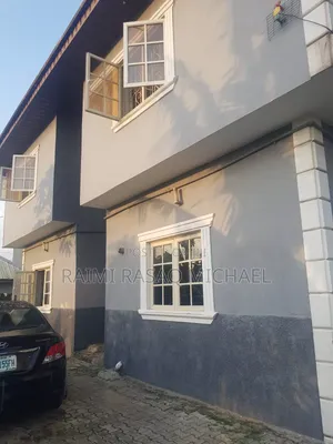 Furnished 3bdrm Apartment in Ogunfayo, Awoyaya for rent