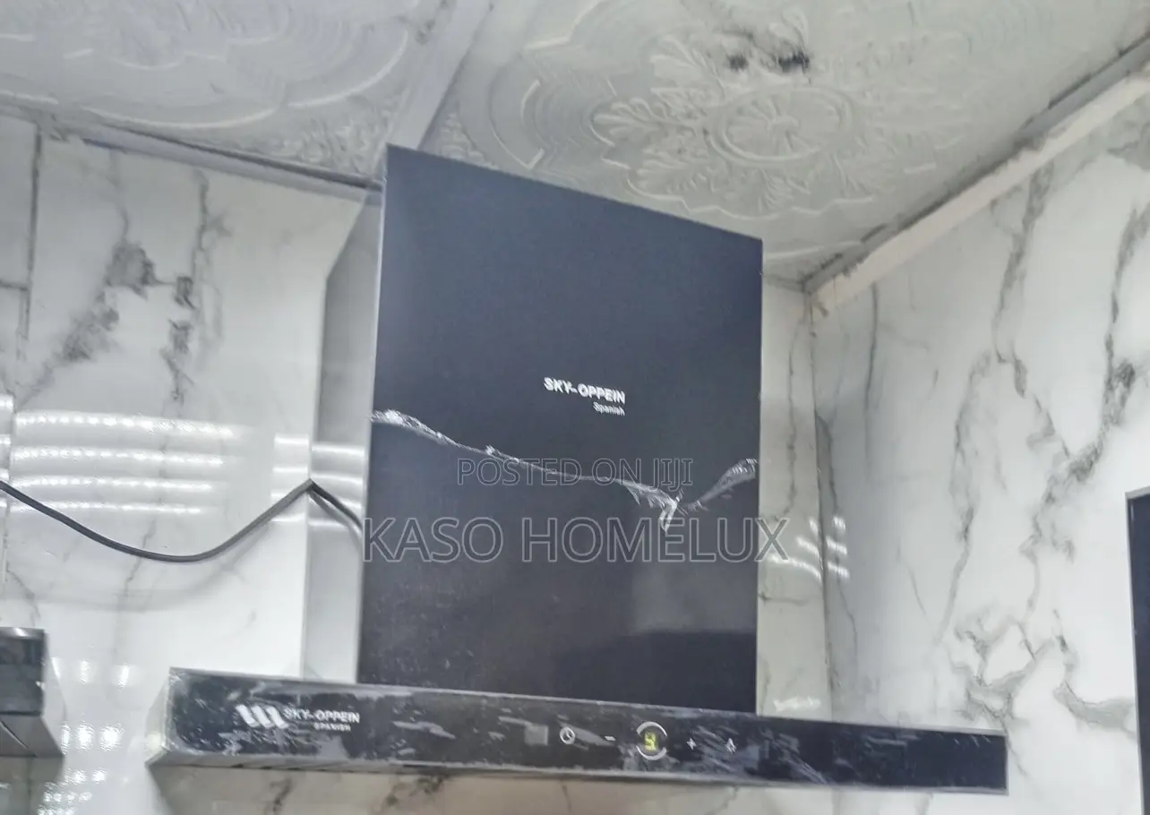 Kitchen Smoke Extractor