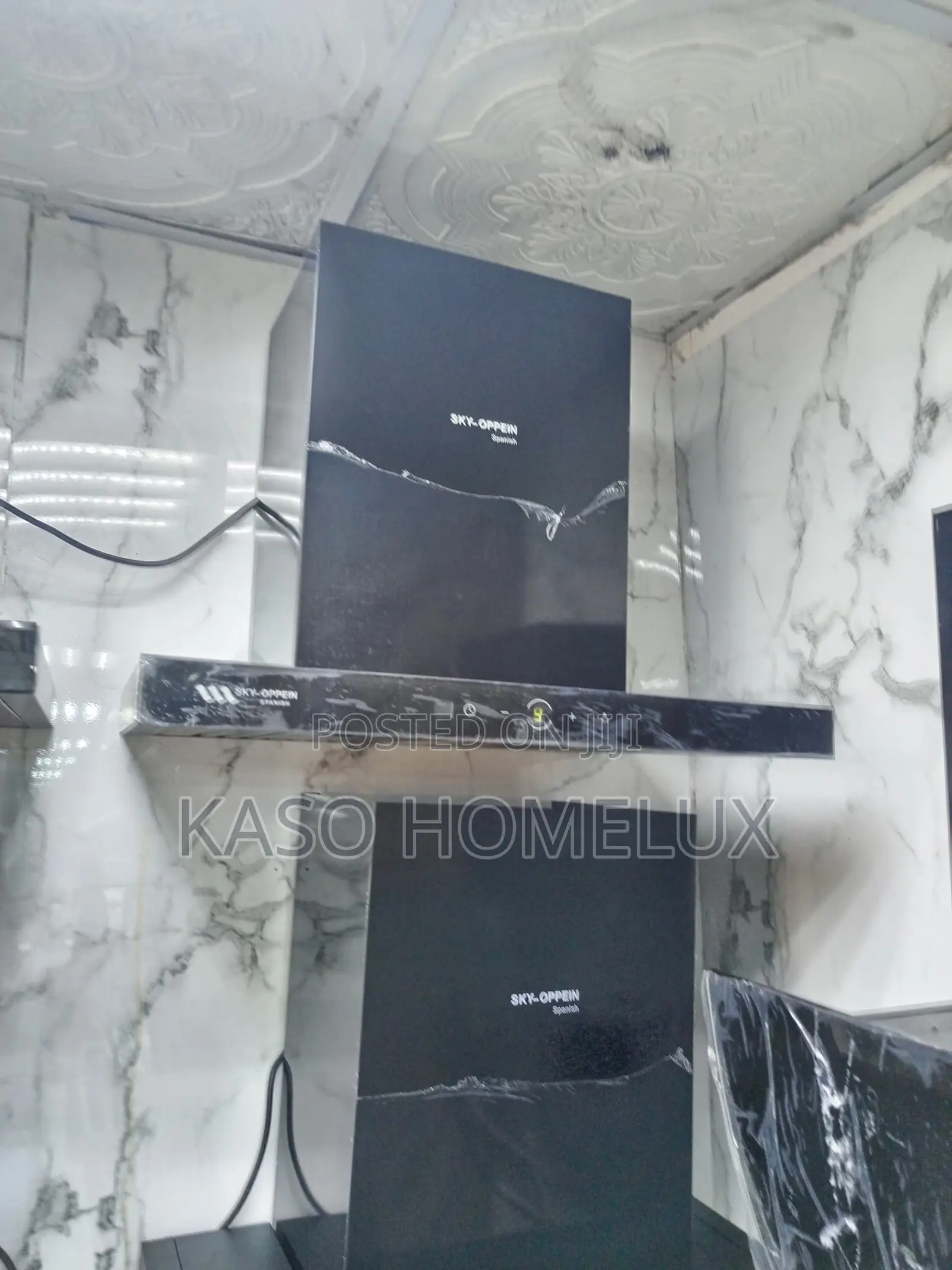 Kitchen Smoke Extractor