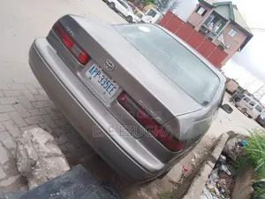 Toyota Camry Automatic 1999 Gray
