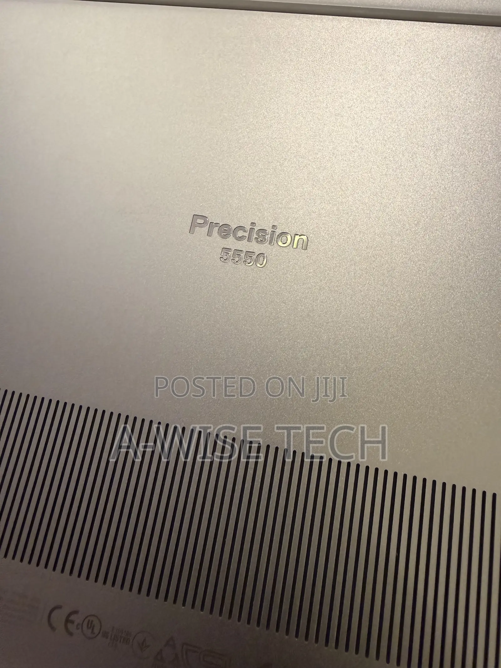Laptop Dell Precision 5550 16GB Intel Core i7 SSD 512GB