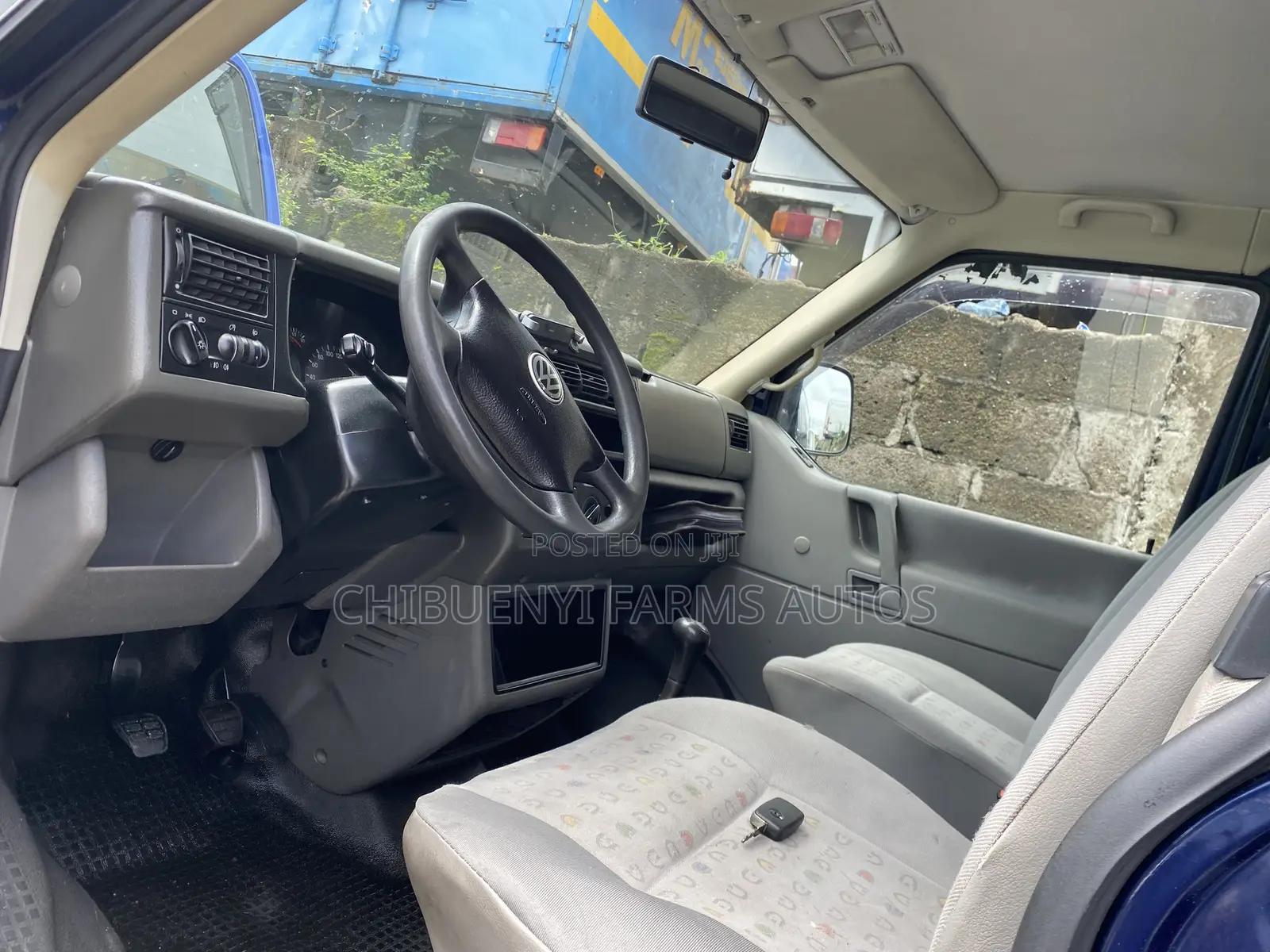 Volkswagen Transporter 2004 Beige